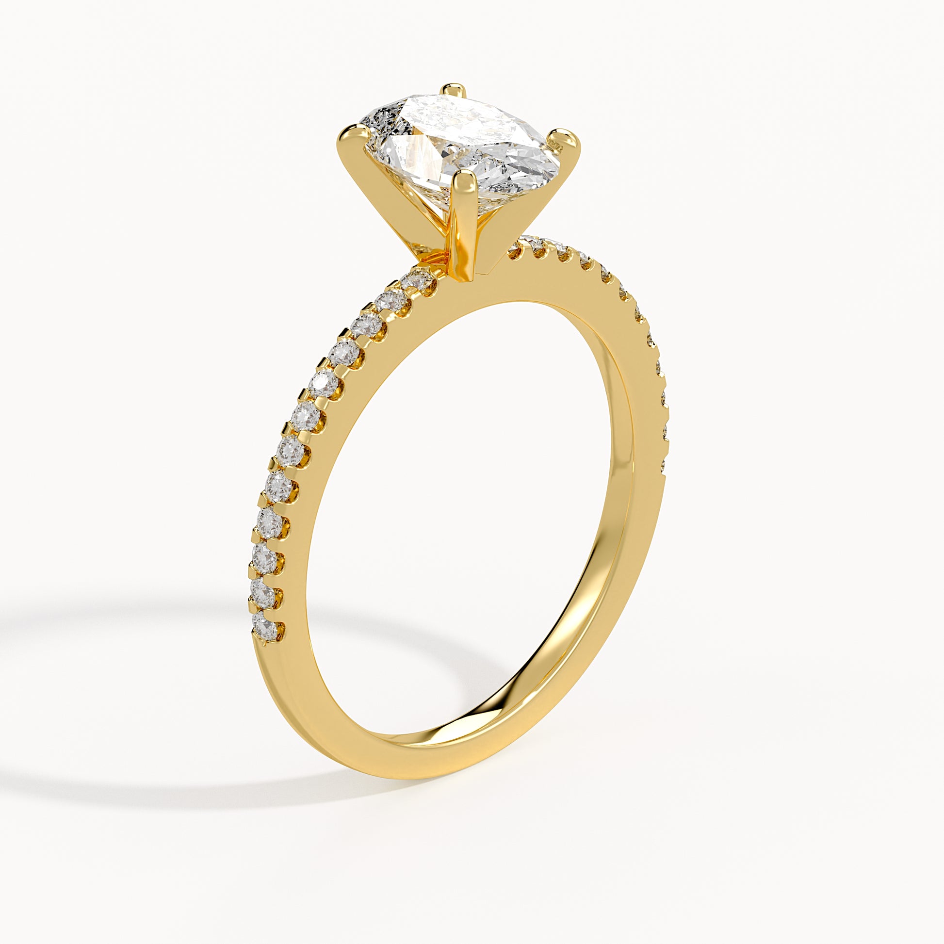 Andy - Yellow Gold - andy-YG-oval-angle