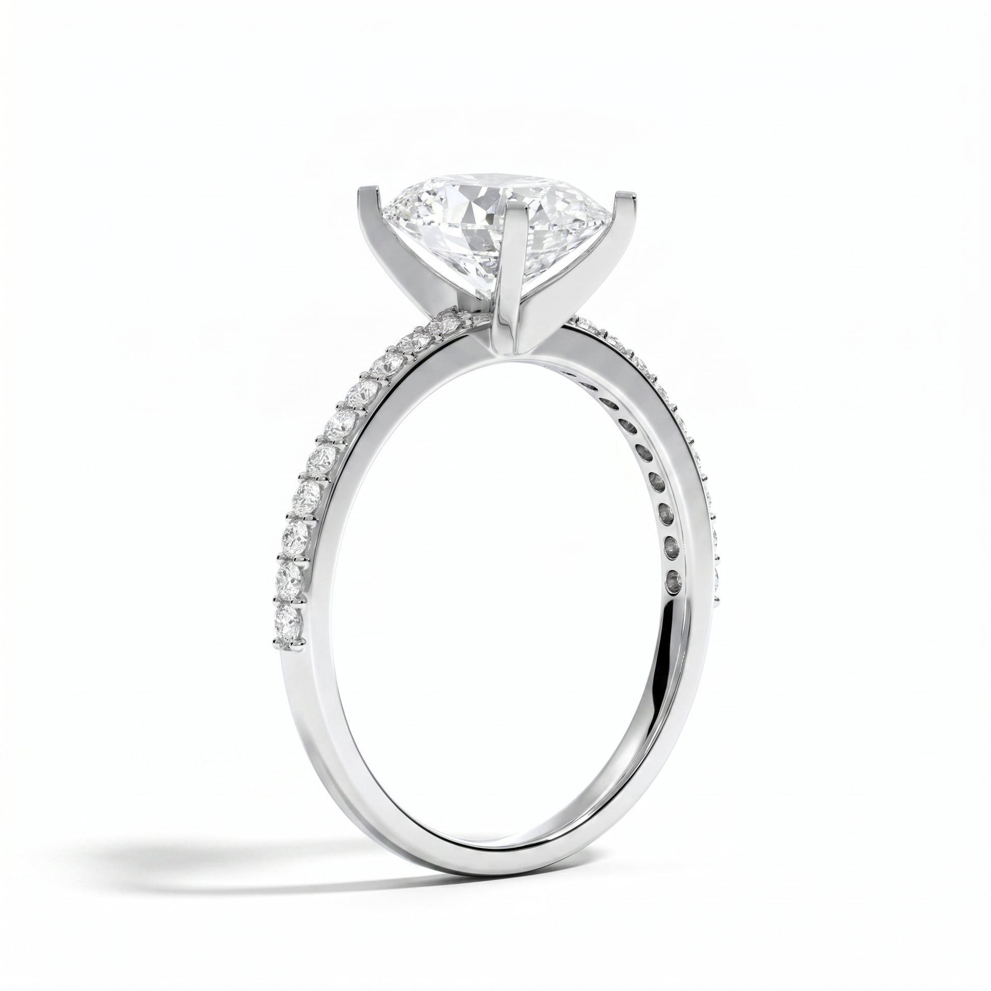 Ashnoor - White Gold - ashnoor-WG-oval-angle