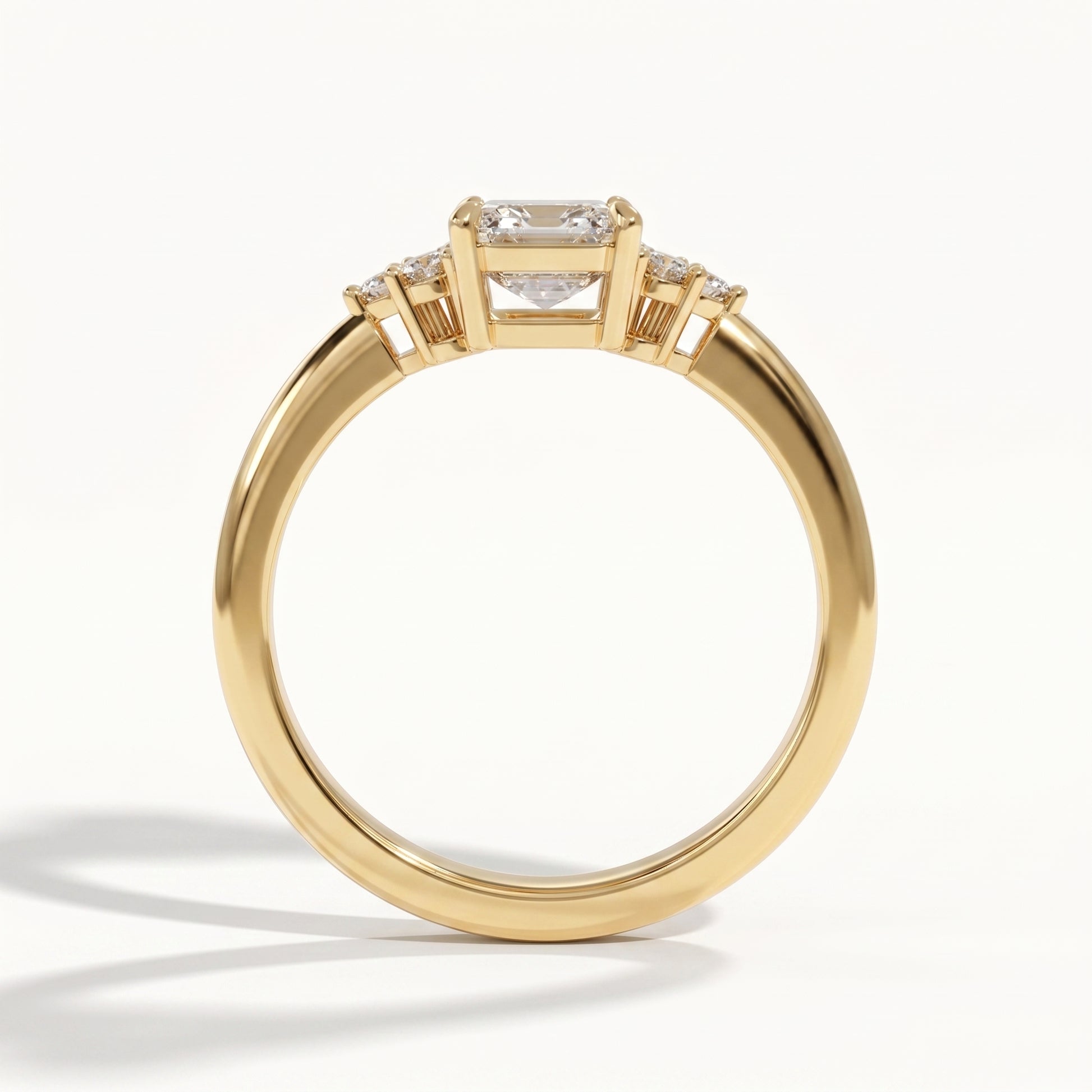 Daisy - Yellow Gold - daisy-YG-emerald-front
