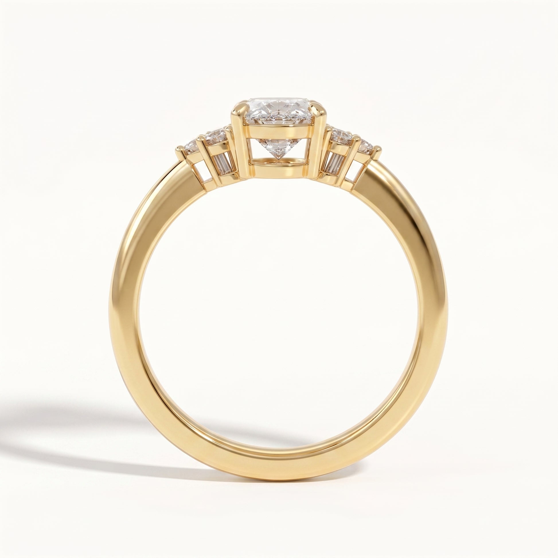 Daisy - Yellow Gold - daisy-YG-oval-front