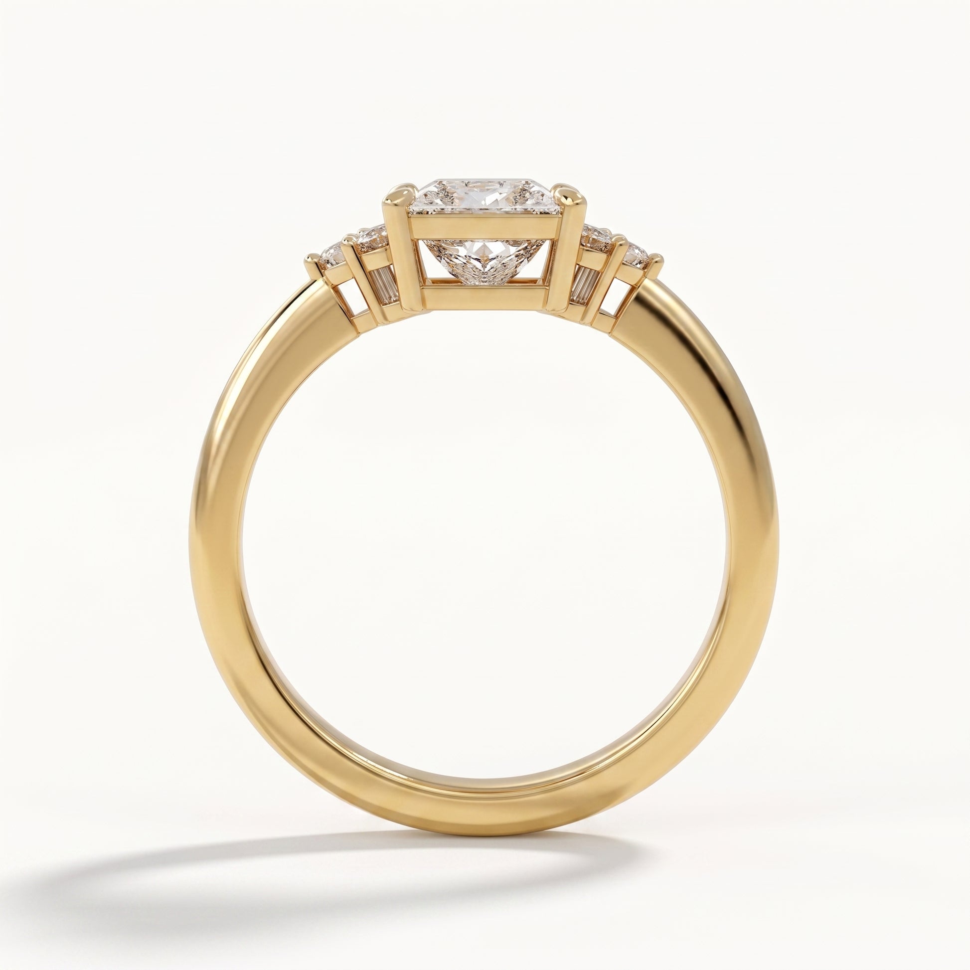 Daisy - Yellow Gold - daisy-YG-princess-front