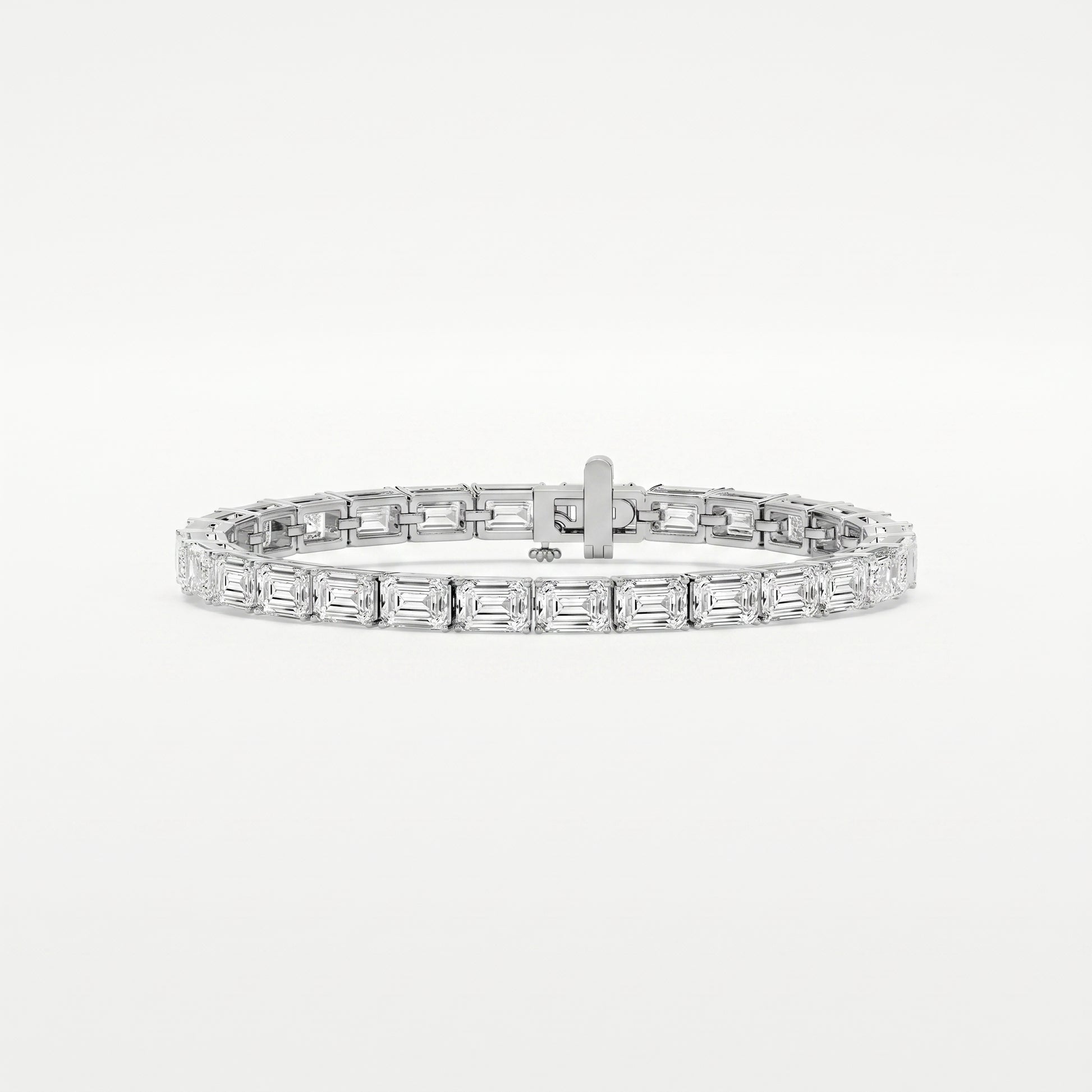 Delphine - White Gold - delphine-WG-emerald-hero