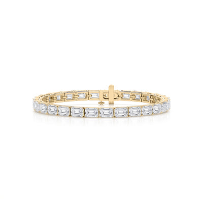 Delphine - Yellow Gold - delphine-YG-emerald-hero
