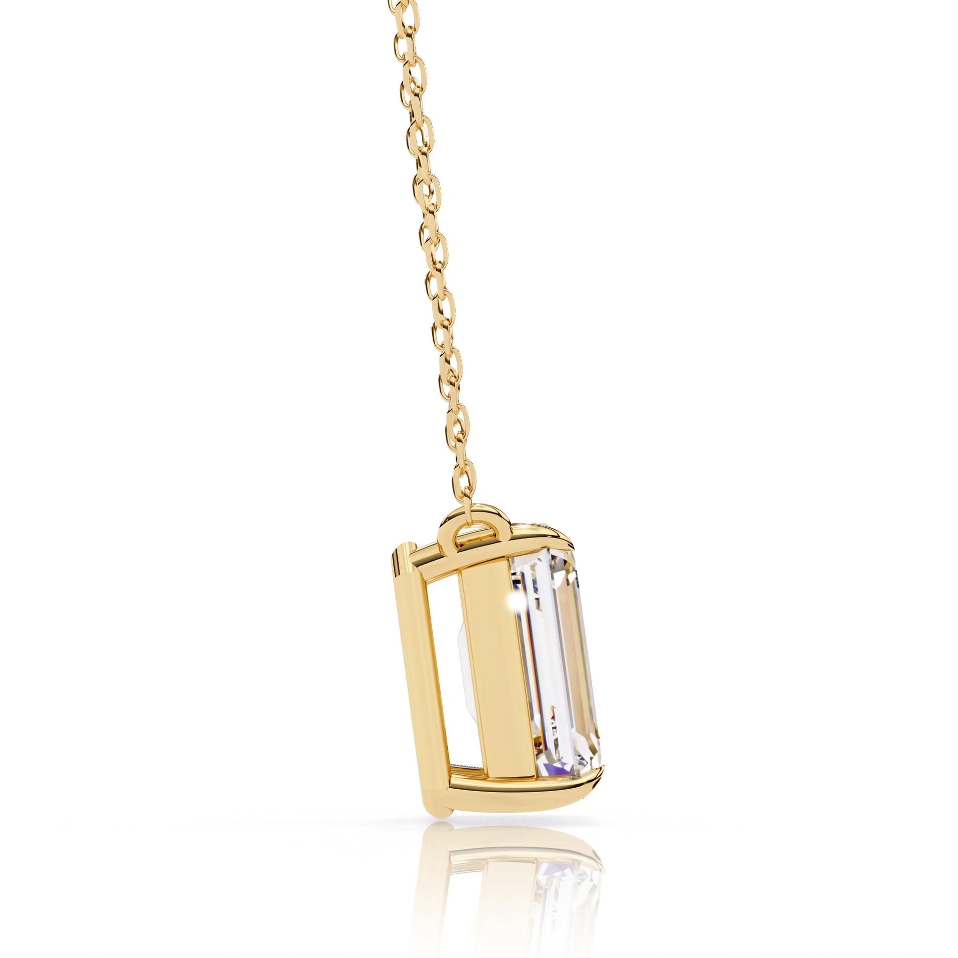 Isadora - Yellow Gold - isadora-YG-emerald-angle_2