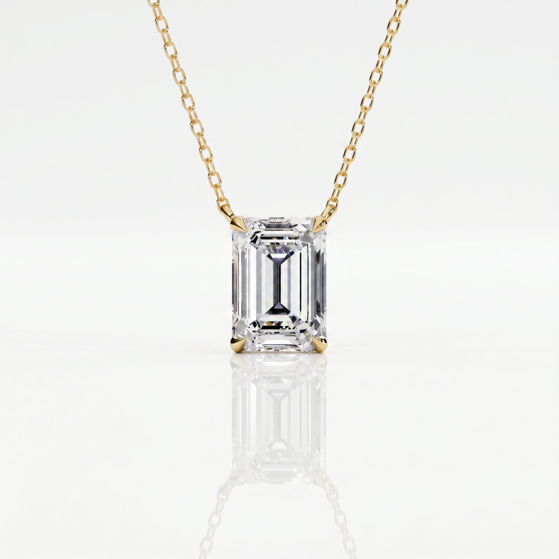 Isadora - Yellow Gold - isadora-YG-emerald-hero