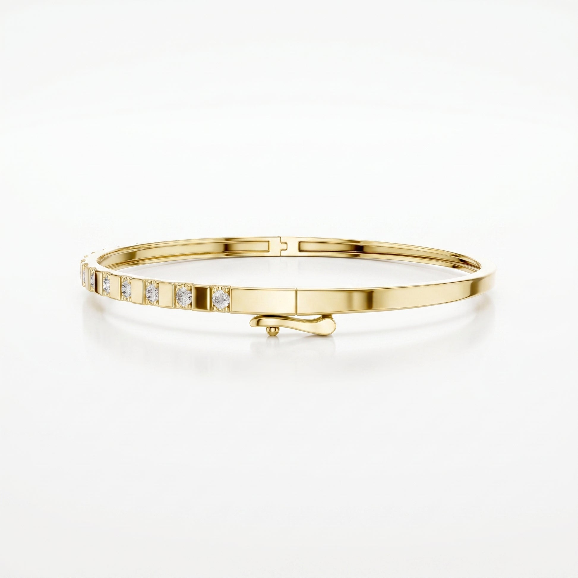Lilith - Yellow Gold - lilith-YG-round-side