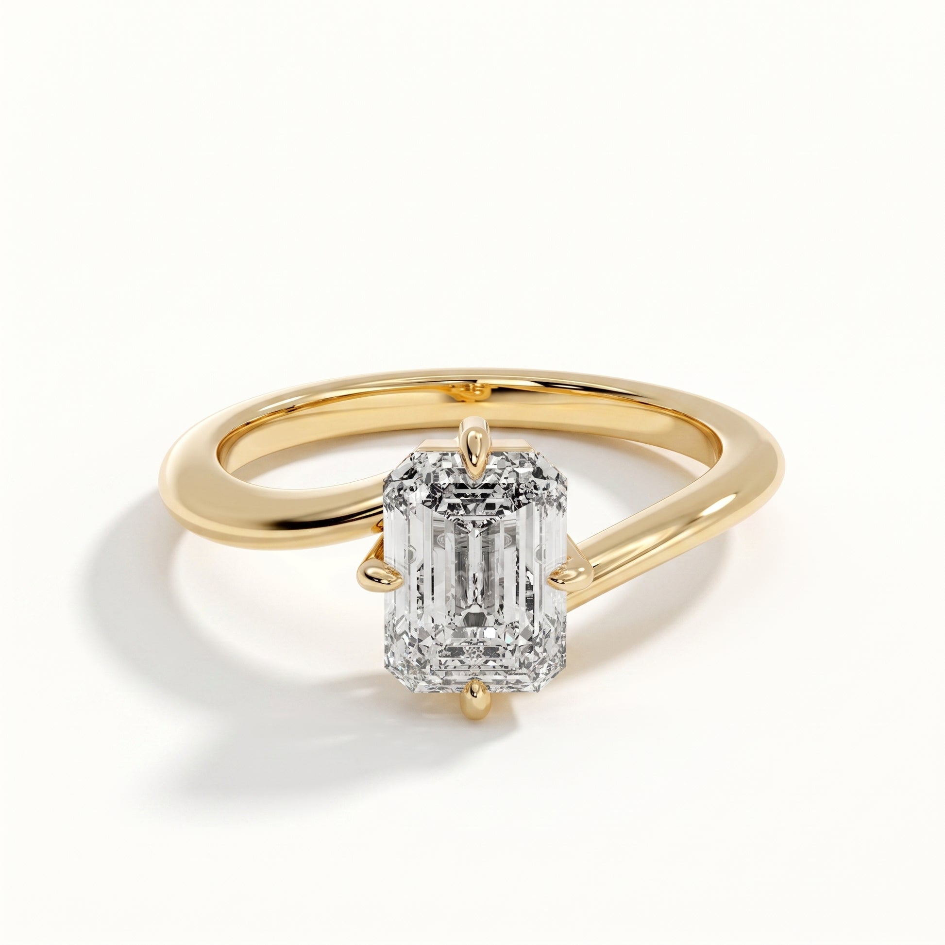 Lily - Yellow Gold - lily-YG-emerald-hero