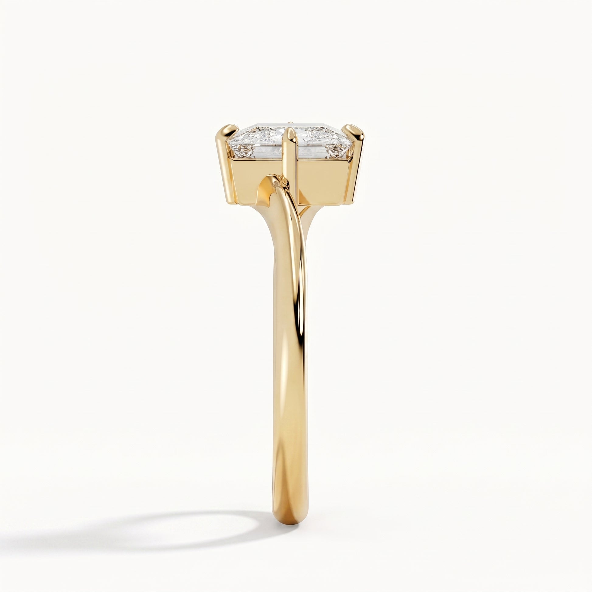 Lily - Yellow Gold - lily-YG-princess-side