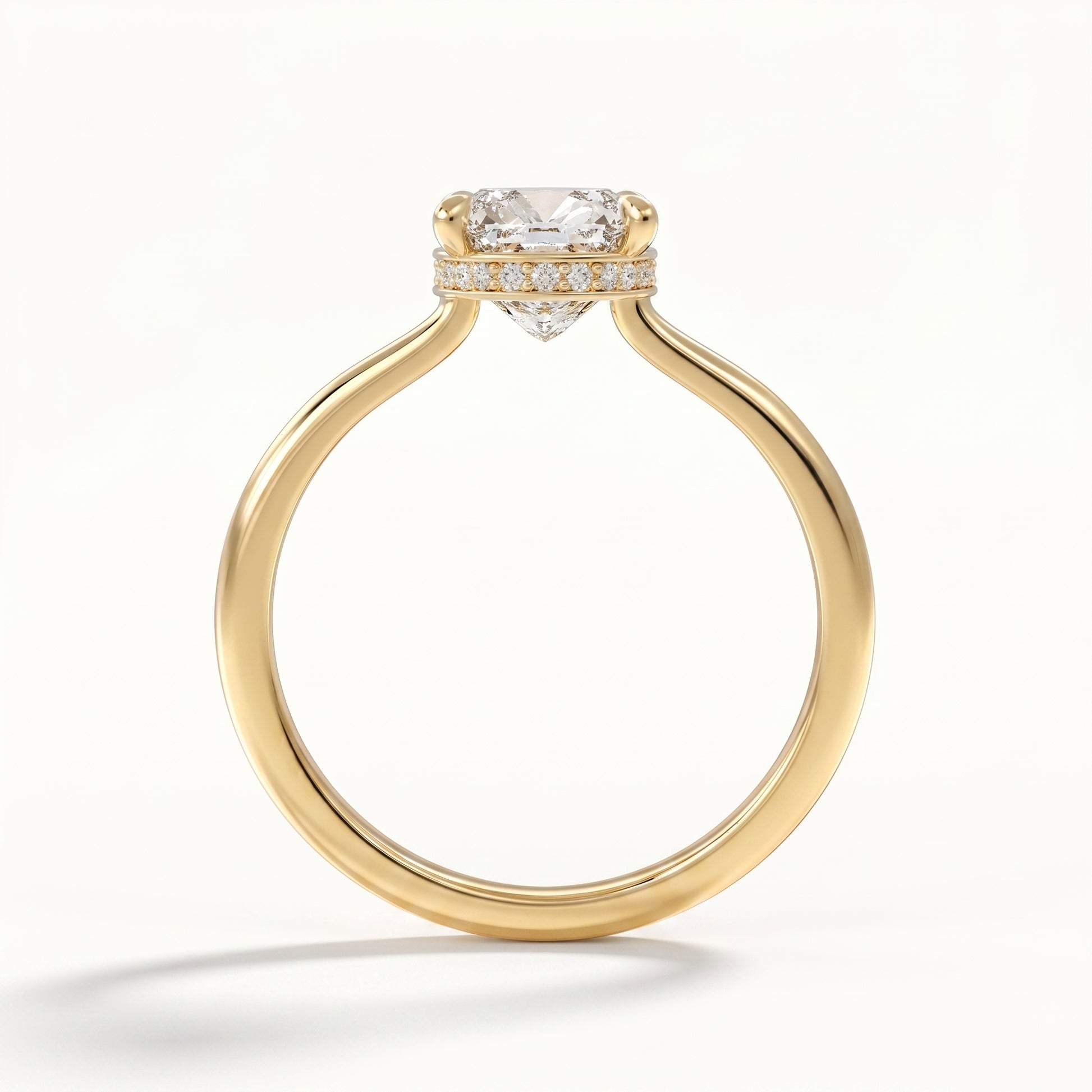 Meghan - Yellow Gold - meghan-YG-cushion-front