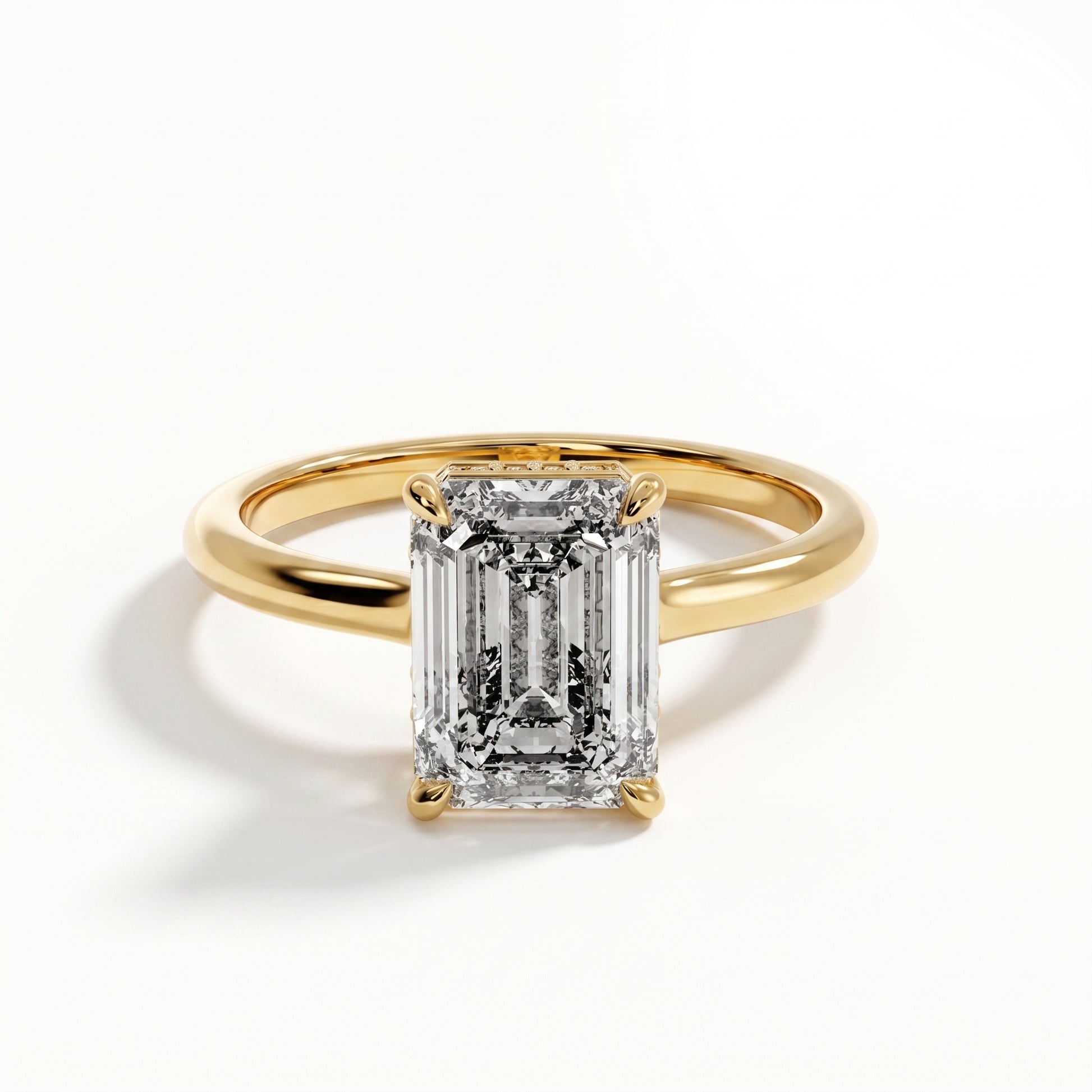 Meghan - Yellow Gold - meghan-YG-emerald-hero