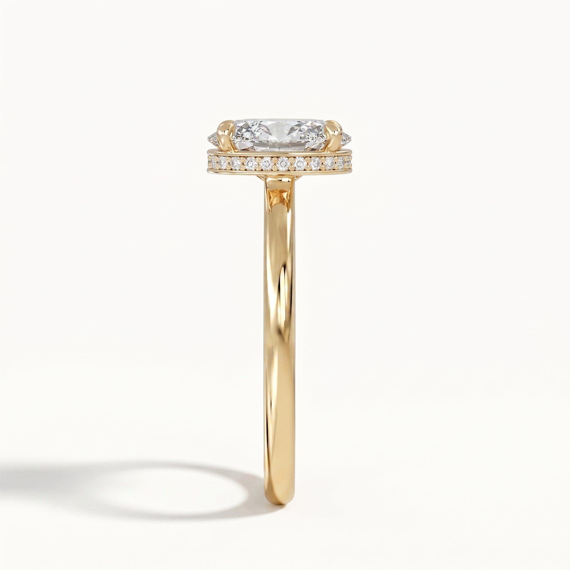 Meghan - Yellow Gold - meghan-YG-oval-side