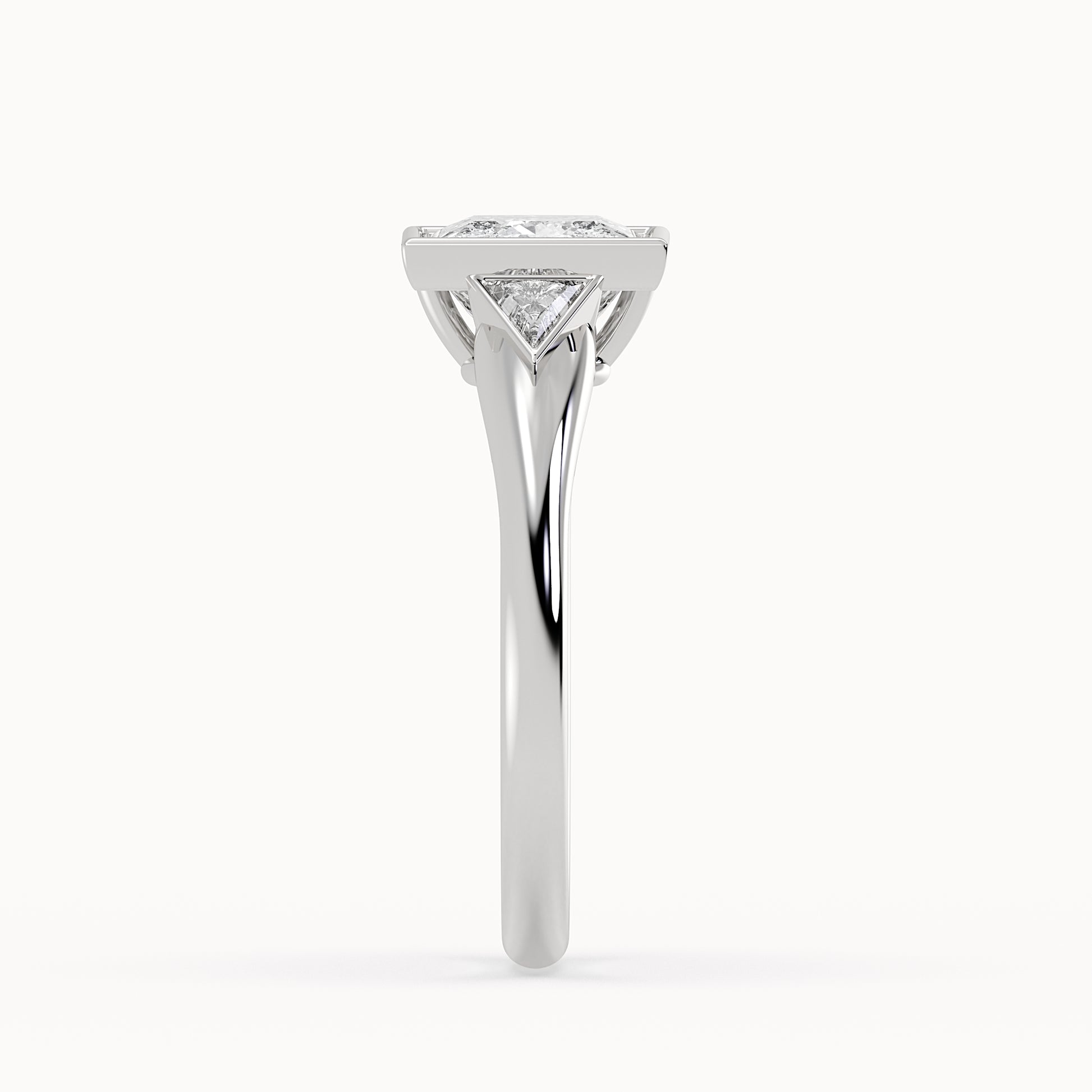 Scarlet - White Gold - scarlet-WG-princess-side