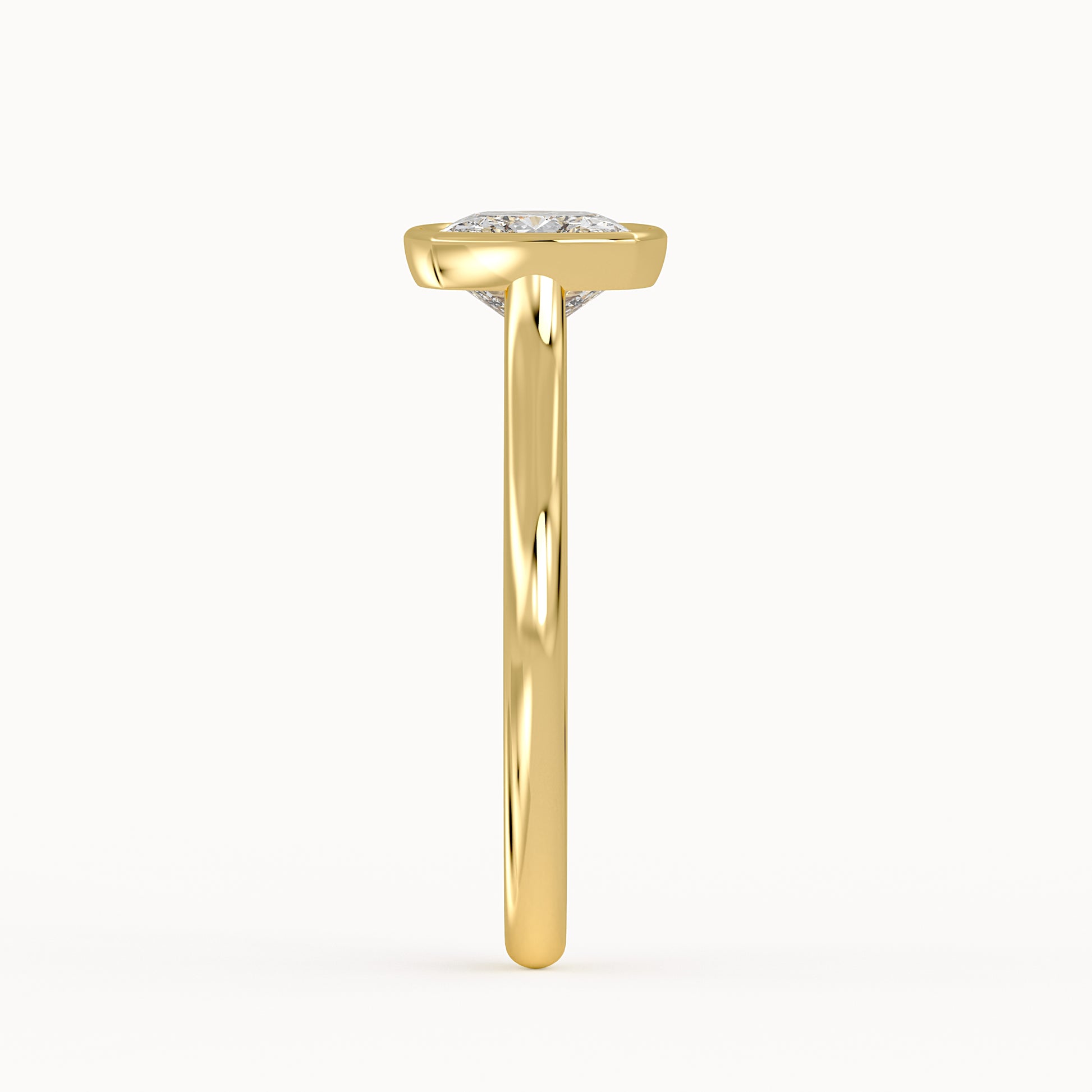 Serena - Yellow Gold - serena-YG-cushion-side