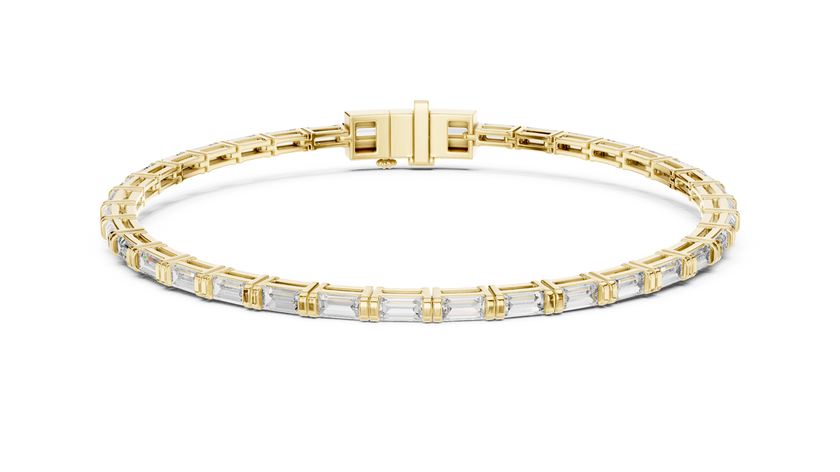 Solene - Yellow Gold - solene-YG-baguette-hero