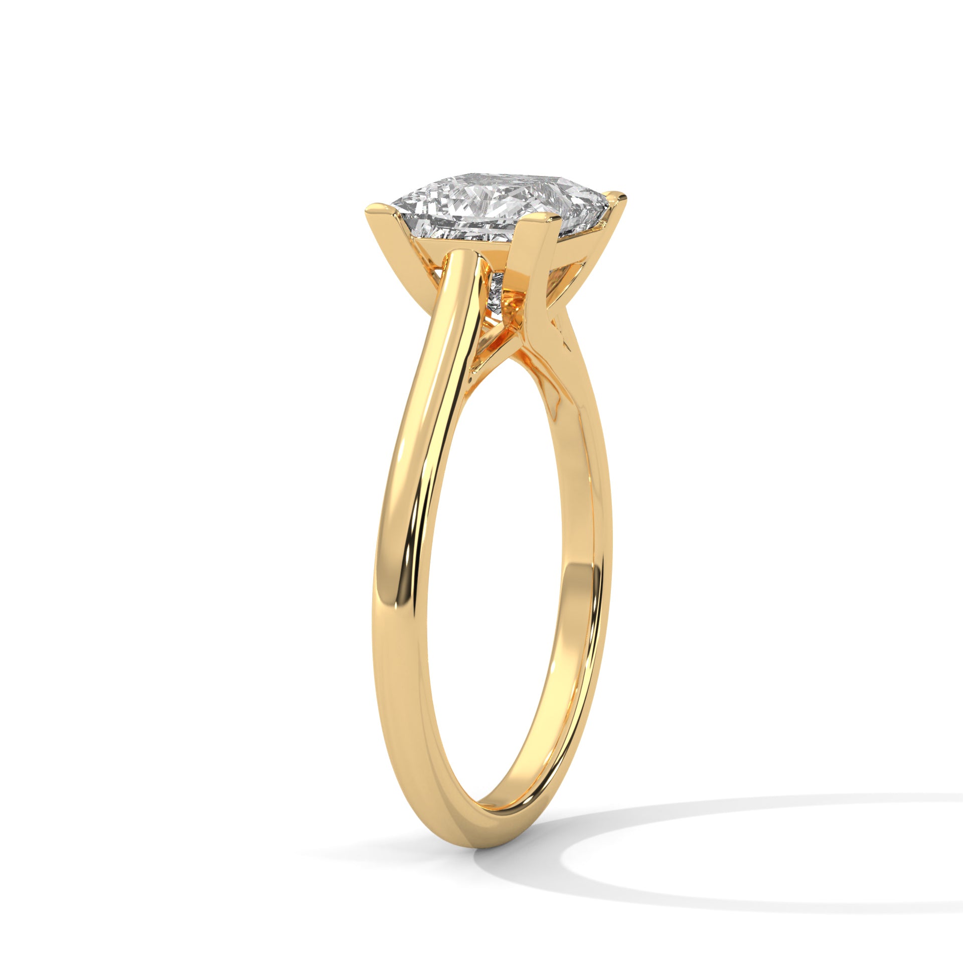 Vera - Yellow Gold - princess-side